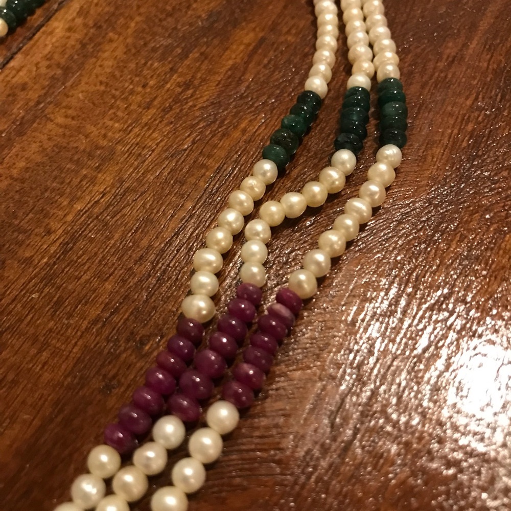 RARE Freshwater Pearls/Rubies/Emerald Necklace - Picture 6 of 9